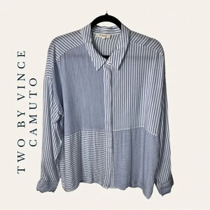 0905. TWO BY VINCE‎ CAMUTO STRIPE BUTTON DOWN TOP COLLAR SIZE LARGE